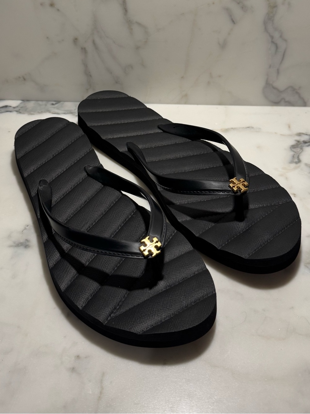 Tory Burch Kira Flip Flops Black Padded Size 9